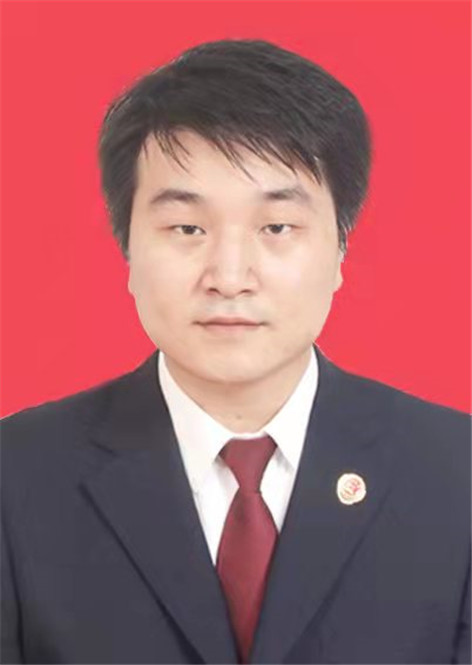 党组成员、政治部主任刘勇